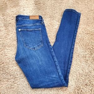 H & M Skinny Jeans